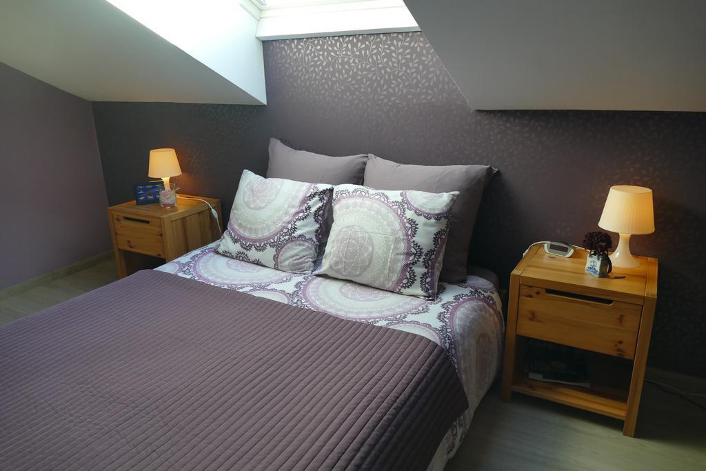 Aux Cosmos Bed & Breakfast Olne Екстериор снимка